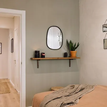 Apartman Lioua - 2 Bedrooms And Balcony In Lapa *