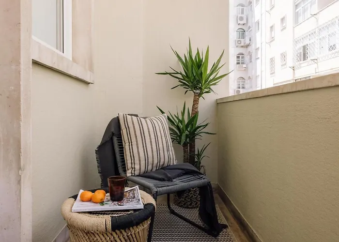 Lioua - 2 Bedrooms And Balcony In Lapa *